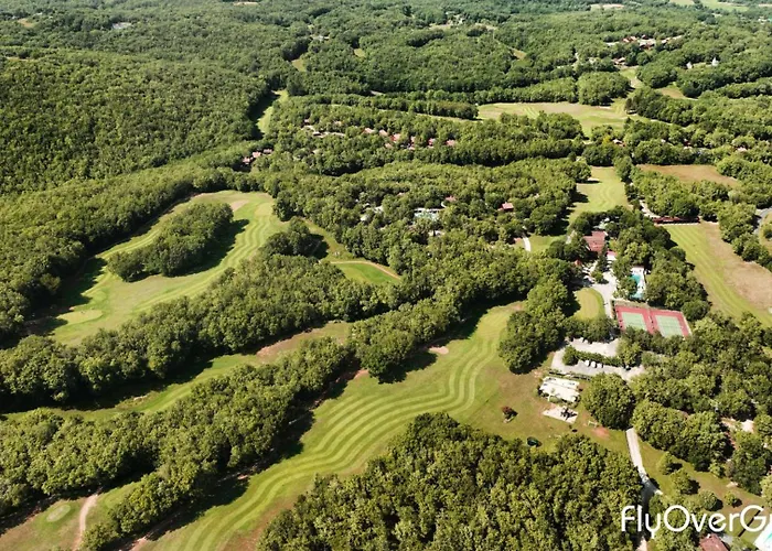 Dom wakacyjny Les Du Villajou *